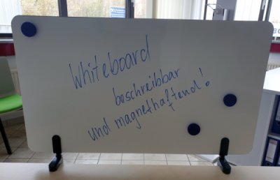 Tischtrennwand magnethaftend und beschreibbar