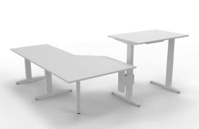 Winkelschreibtisch XBM7 243x240 cm Weiss Gestell Weiß